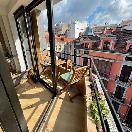 Covadonga Apartment Oviedo Bagian luar foto
