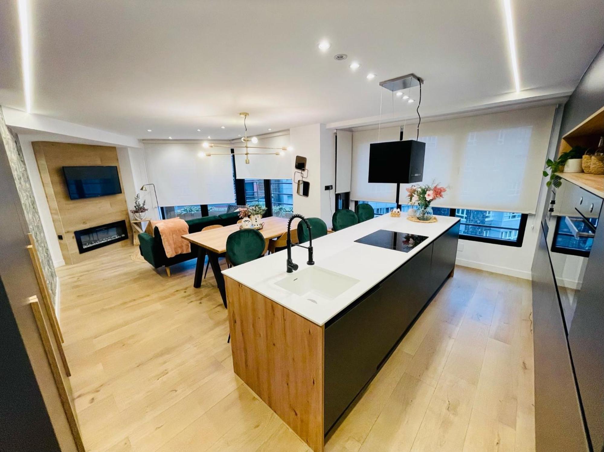 Covadonga Apartment Oviedo Bagian luar foto